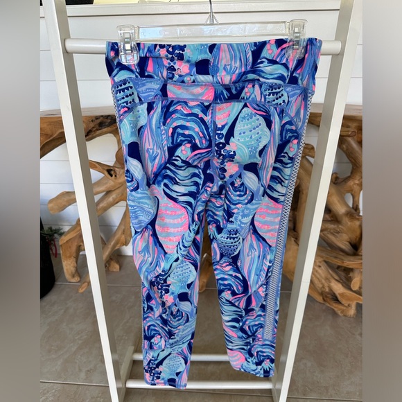 Lilly Pulitzer leggings medium - Picture 5 of 5